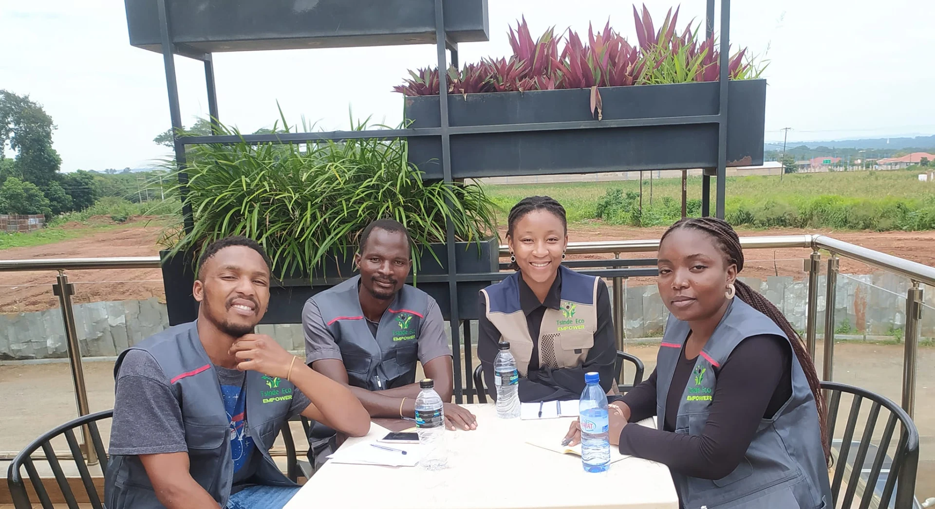 TSINDE ABOUT US